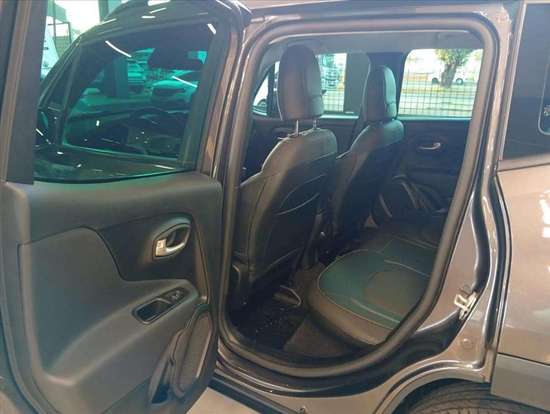 JEEP-RENEGADE-2024