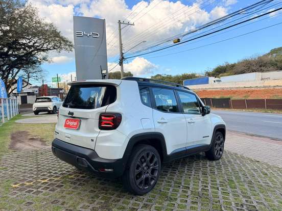 JEEP-RENEGADE-2023
