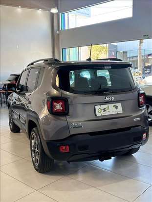 JEEP-RENEGADE-2016