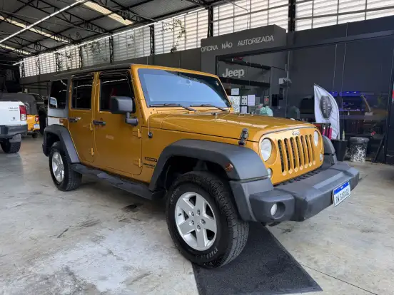 JEEP-WRANGLER-3.6 UNLIMITED SPORT 4X4 V6 GASOLINA 4P AUTOMÁTICO JEEP-WRANGLER-2014