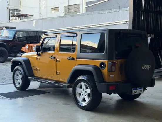 JEEP-WRANGLER-2014