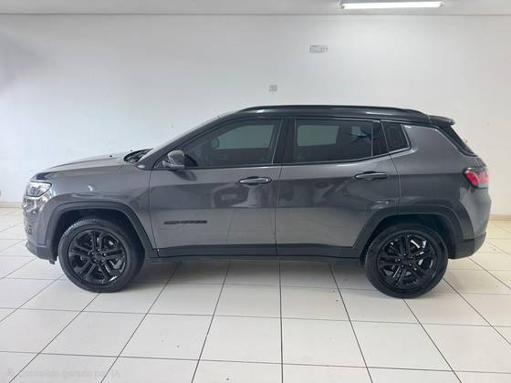 JEEP COMPASS 1.3 T270 TURBO FLEX LONGITUDE AT6