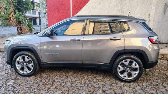 JEEP-COMPASS-2.0 16V FLEX LONGITUDE AUTOMÁTICO JEEP-COMPASS-2018