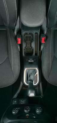 JEEP-RENEGADE-2022