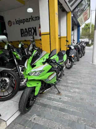 KAWASAKI-NINJA ZX-4R KAWASAKI-NINJA ZX-4R-2025