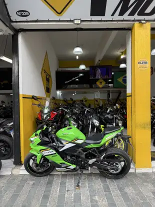 KAWASAKI-NINJA ZX-4R KAWASAKI-NINJA ZX-4R-2025