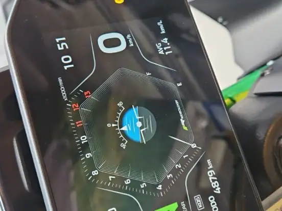 KAWASAKI-Z900 KAWASAKI-Z900-2025