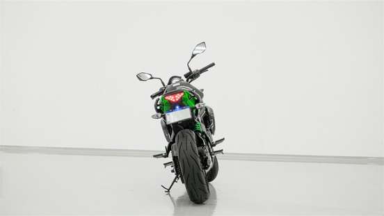 KAWASAKI-ER-6N-2016