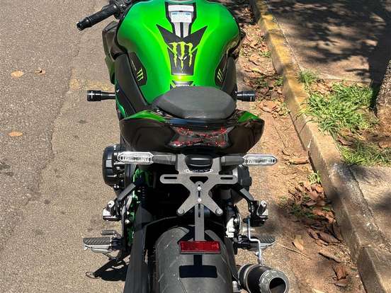 KAWASAKI-Z900 KAWASAKI-Z900-2022
