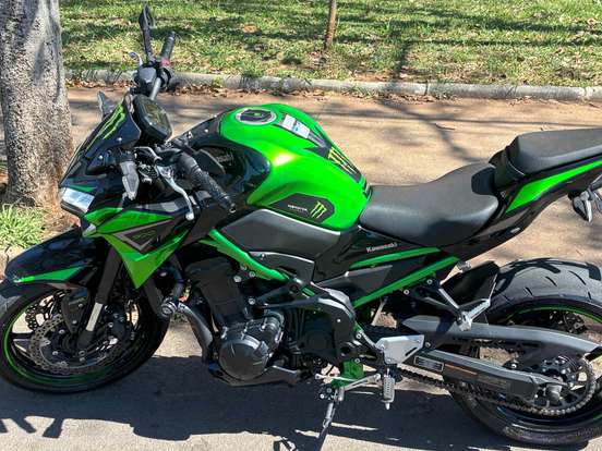 KAWASAKI-Z900 KAWASAKI-Z900-2022