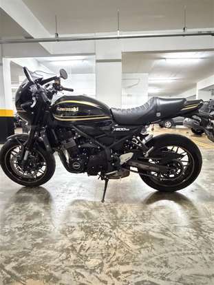 KAWASAKI-Z900RS CAFÉ-2024