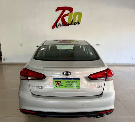 KIA-CERATO-2018