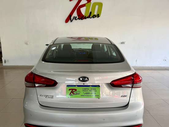 KIA-CERATO-1.6 SX 16V FLEX 4P AUTOMÁTICO KIA-CERATO-2018