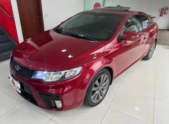 KIA CERATO 2.0 KOUP 16V GASOLINA 2P AUTOMÁTICO