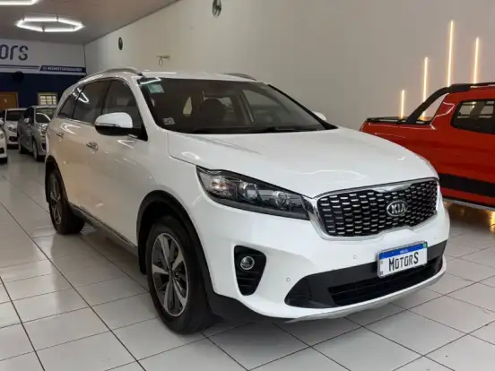 KIA-SORENTO-2.4 16V GASOLINA EX 7L AUTOMÁTICO KIA-SORENTO-2019