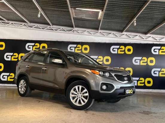 KIA-SORENTO-2.4 EX2 4X2 16V GASOLINA 4P AUTOMÁTICO KIA-SORENTO-2010