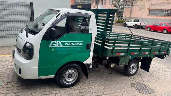 KIA-BONGO-2021