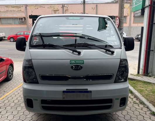 KIA-BONGO-2021
