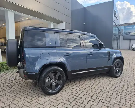 LAND ROVER-DEFENDER-2022