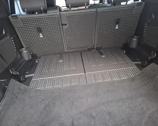 LAND ROVER-DEFENDER-2022