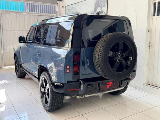 LAND ROVER-DEFENDER-2023