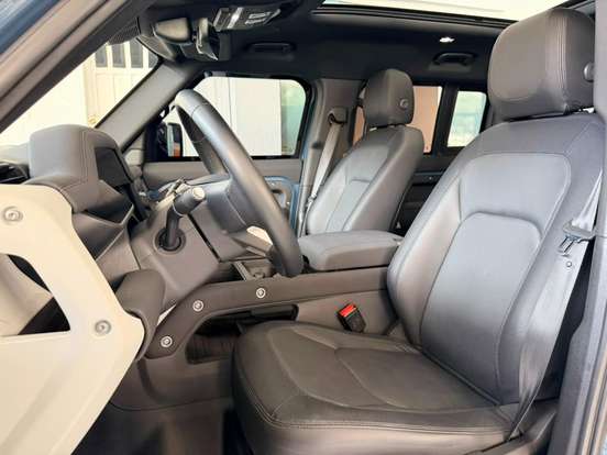 LAND ROVER-DEFENDER-2023