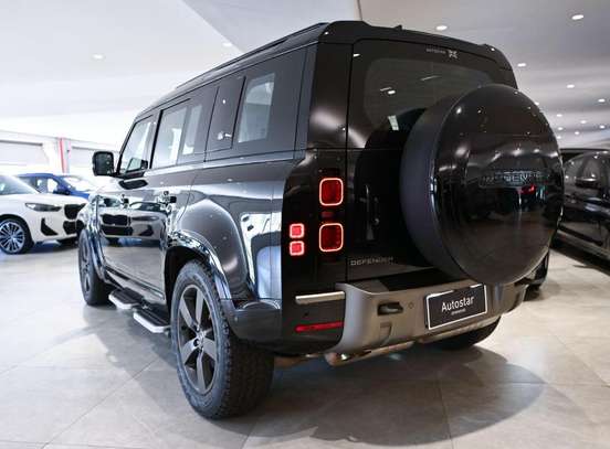 LAND ROVER-DEFENDER-3.0 D300 TURBO DIESEL MHEV 110 X-DYNAMIC SE AWD AUTOMÁTICO LAND ROVER-DEFENDER-2023