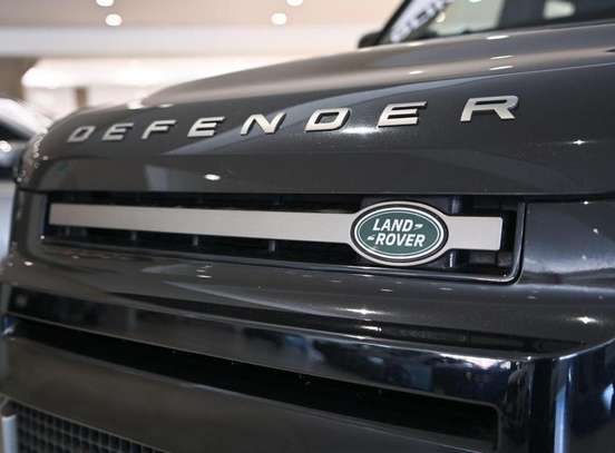 LAND ROVER-DEFENDER-2023