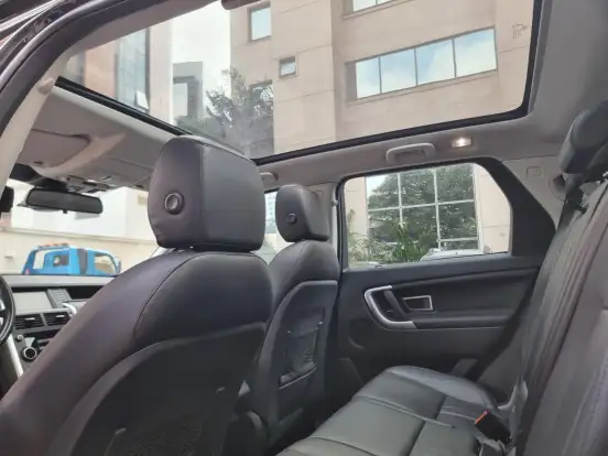 LAND ROVER-DISCOVERY SPORT-2018