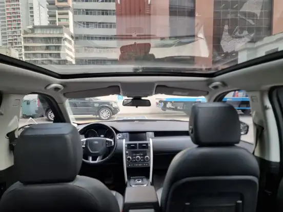 LAND ROVER-DISCOVERY SPORT-2018