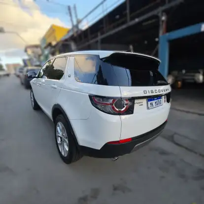 LAND ROVER-DISCOVERY SPORT-2017