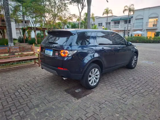 LAND ROVER-DISCOVERY SPORT-2.0 16V SI4 TURBO GASOLINA SE 4P AUTOMÁTICO LAND ROVER-DISCOVERY SPORT-2015
