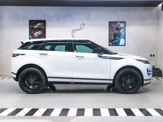 LAND ROVER-RANGE ROVER EVOQUE-2.0 P250 FLEX R-DYNAMIC HSE AWD AUTOMÁTICO LAND ROVER-RANGE ROVER EVOQUE-2023