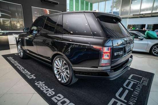 LAND ROVER-RANGE ROVER VOGUE-4.4 SE SDV8 4X4 TURBO DIESEL 4P AUTOMÁTICO LAND ROVER-RANGE ROVER VOGUE-2017