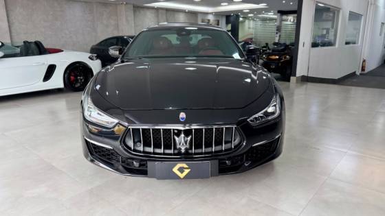 MASERATI GHIBLI 3.0 V6 TURBO GASOLINA AUTOMÁTICO
