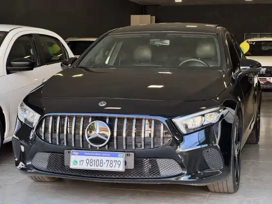 MERCEDES-BENZ-A 200-2019