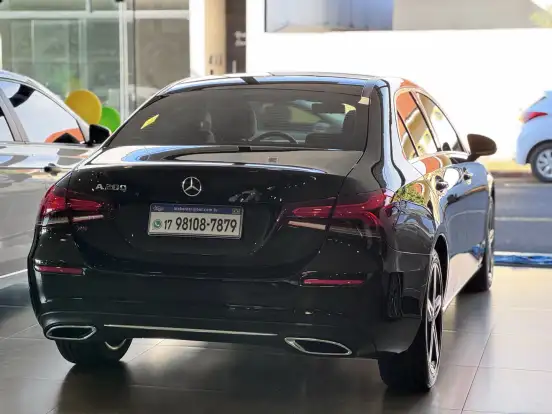 MERCEDES-BENZ-A 200-2019