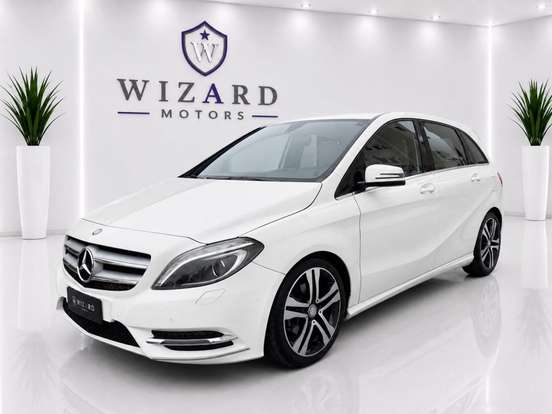 MERCEDES-BENZ-B 200-2013