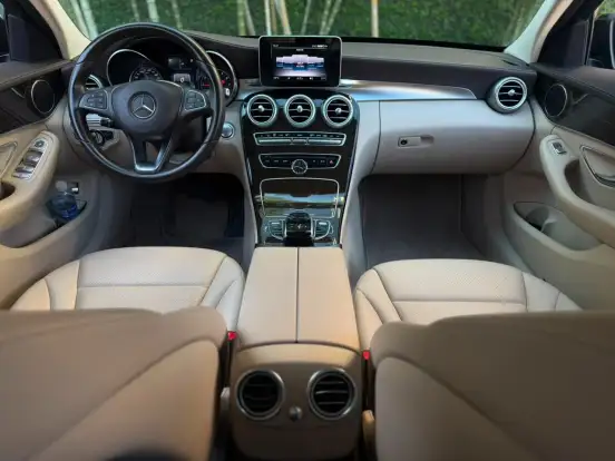 MERCEDES-BENZ-C 180-2017