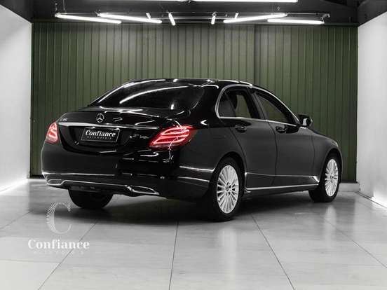 MERCEDES-BENZ-C 180-2017