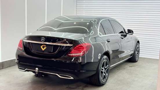MERCEDES-BENZ-C 180-2017