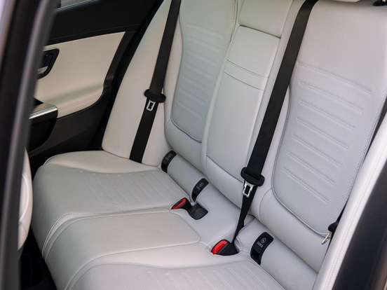 MERCEDES-BENZ-C 200-1.5 EQ BOOST HÍBRIDO AMG LINE 9G-TRONIC MERCEDES-BENZ-C 200-2023