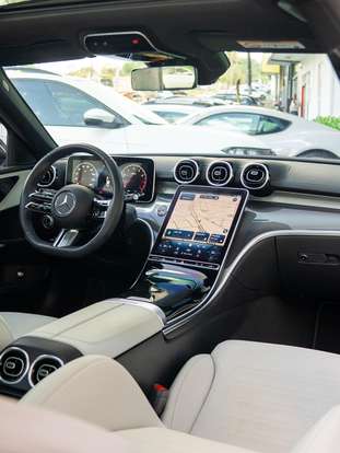 MERCEDES-BENZ-C 200-2023
