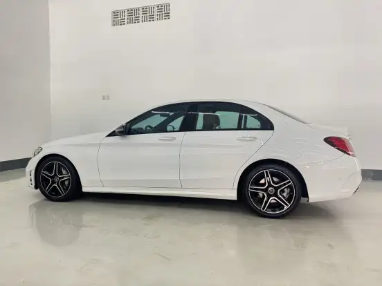 MERCEDES-BENZ-C 300-2.0 CGI GASOLINA SPORT 9G-TRONIC MERCEDES-BENZ-C 300-2020