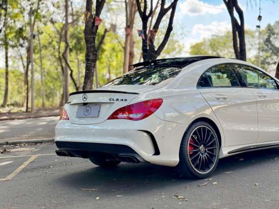 MERCEDES-BENZ-CLA 45 AMG-2.0 16V TURBOCHARGED GASOLINA 4P AUTOMÁTICO MERCEDES-BENZ-CLA 45 AMG-2015