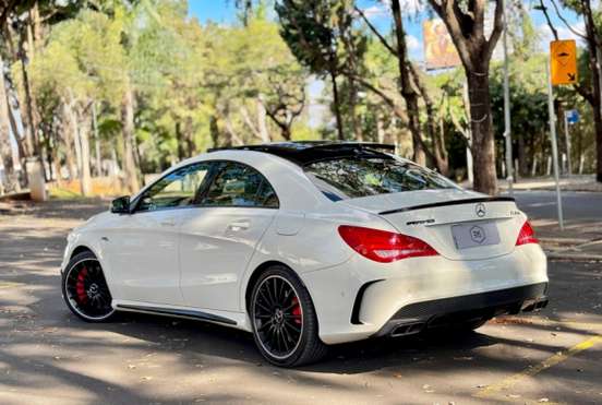 MERCEDES-BENZ-CLA 45 AMG-2.0 16V TURBOCHARGED GASOLINA 4P AUTOMÁTICO MERCEDES-BENZ-CLA 45 AMG-2015