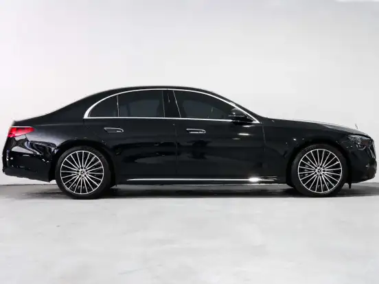 MERCEDES-BENZ-E 300-2.0 MHEV EXCLUSIVE 9G-TRONIC MERCEDES-BENZ-E 300-2024