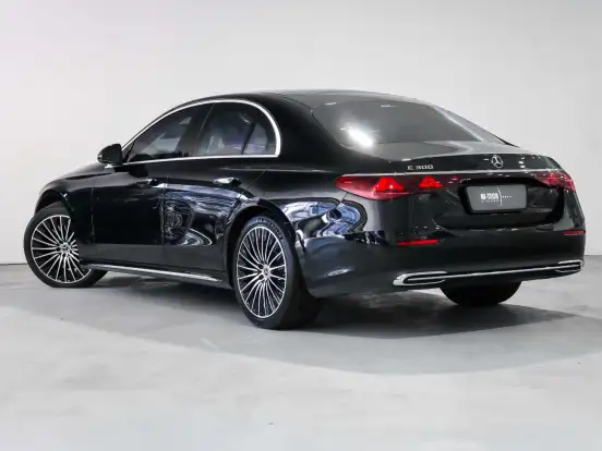 MERCEDES-BENZ-E 300-2.0 MHEV EXCLUSIVE 9G-TRONIC MERCEDES-BENZ-E 300-2024
