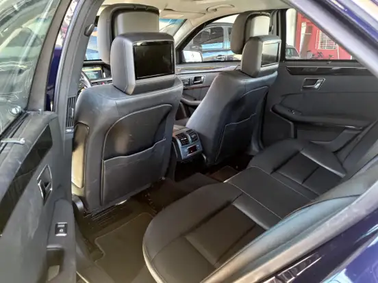 MERCEDES-BENZ-E 350-2010