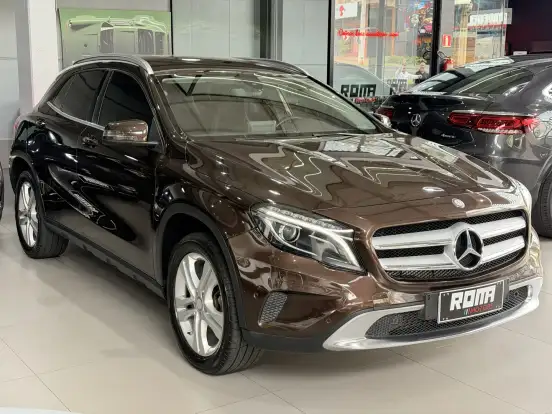 MERCEDES-BENZ-GLA 200-1.6 CGI ADVANCE 16V TURBO FLEX 4P AUTOMÁTICO MERCEDES-BENZ-GLA 200-2017